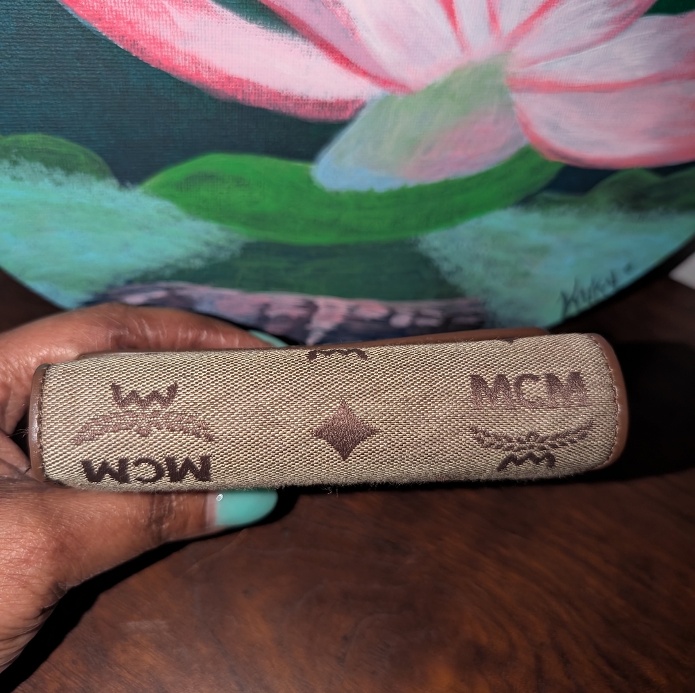 MCM Brown Monogram Wallet - Picture 5 of 10